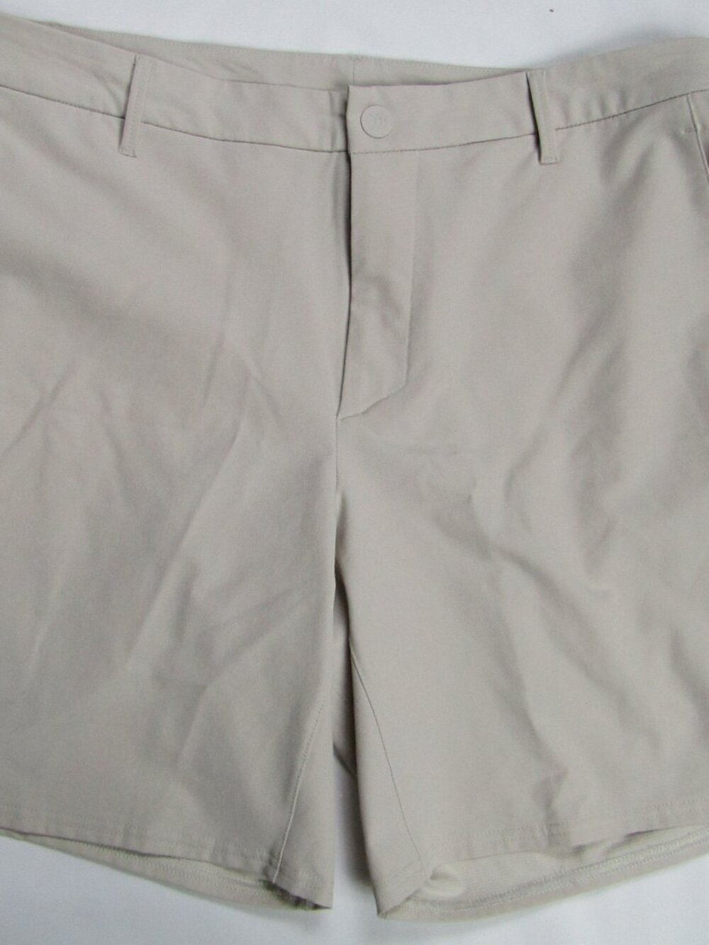 Men's | All In Motion | Golf Shorts | 36 | Light Tan